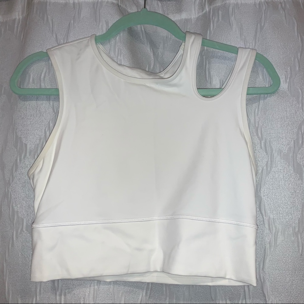 White lululemon tank with built in bra